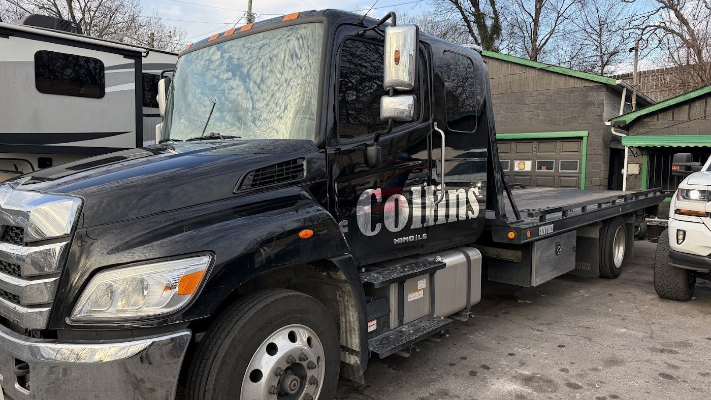 Anderson Automotive & Towing tow truck